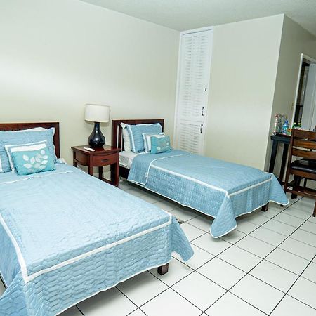 Welcome To Stunning Ocean Views At Studio 503 مونتيغو باي المظهر الخارجي الصورة