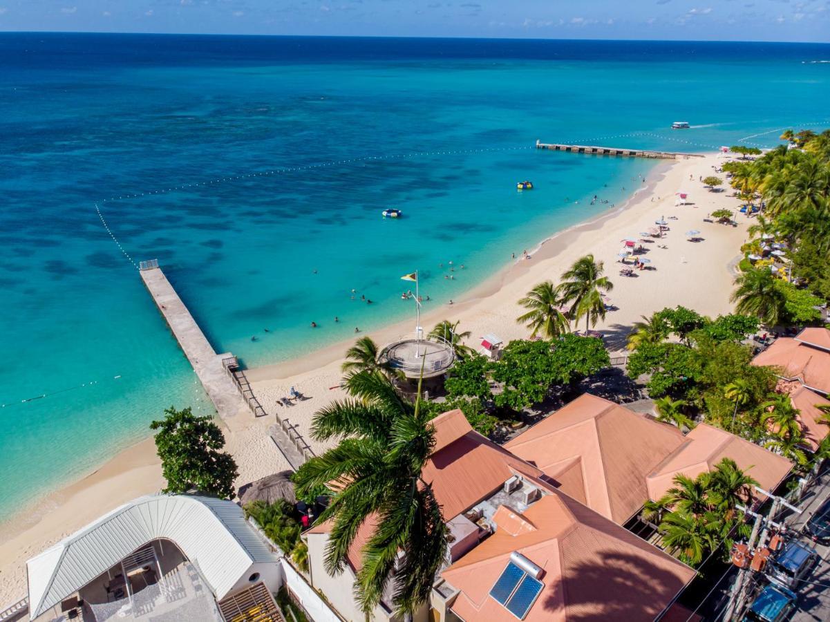 Welcome To Stunning Ocean Views At Studio 503 مونتيغو باي المظهر الخارجي الصورة