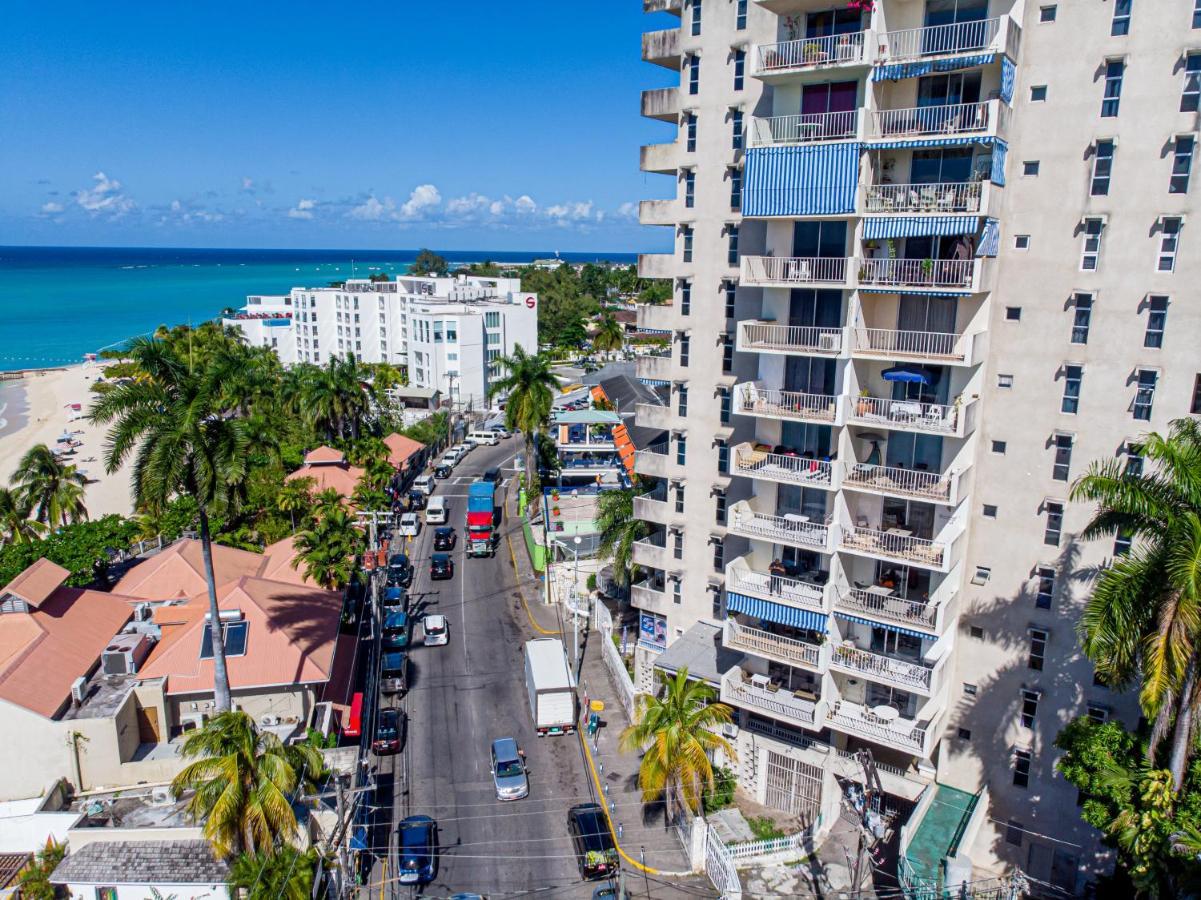 Welcome To Stunning Ocean Views At Studio 503 مونتيغو باي المظهر الخارجي الصورة
